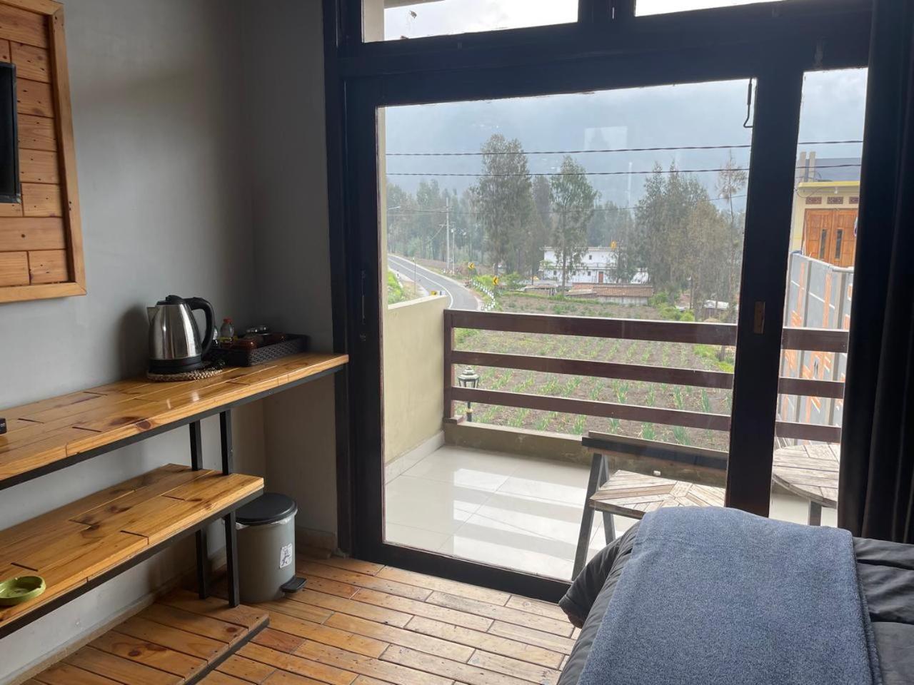Bromo Semesta Guesthouse بروبولينغو المظهر الخارجي الصورة